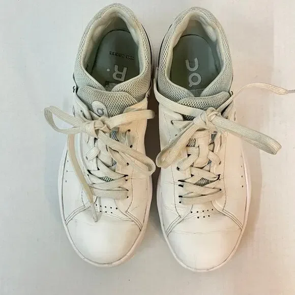 On Cloud Women's The Roger Advantage Size 7 White Faux Leather Cushioned Sneaker - Picture 6 of 10